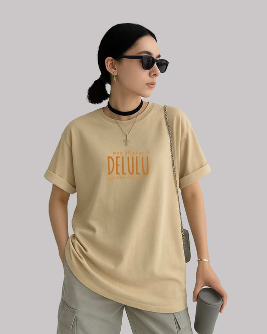 Delulu Oversized t-shirt.